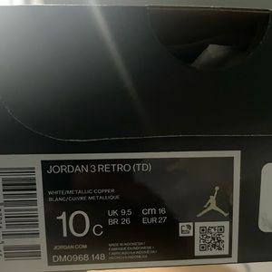 Air Jordan 3 Brand New 10c - kids shoes